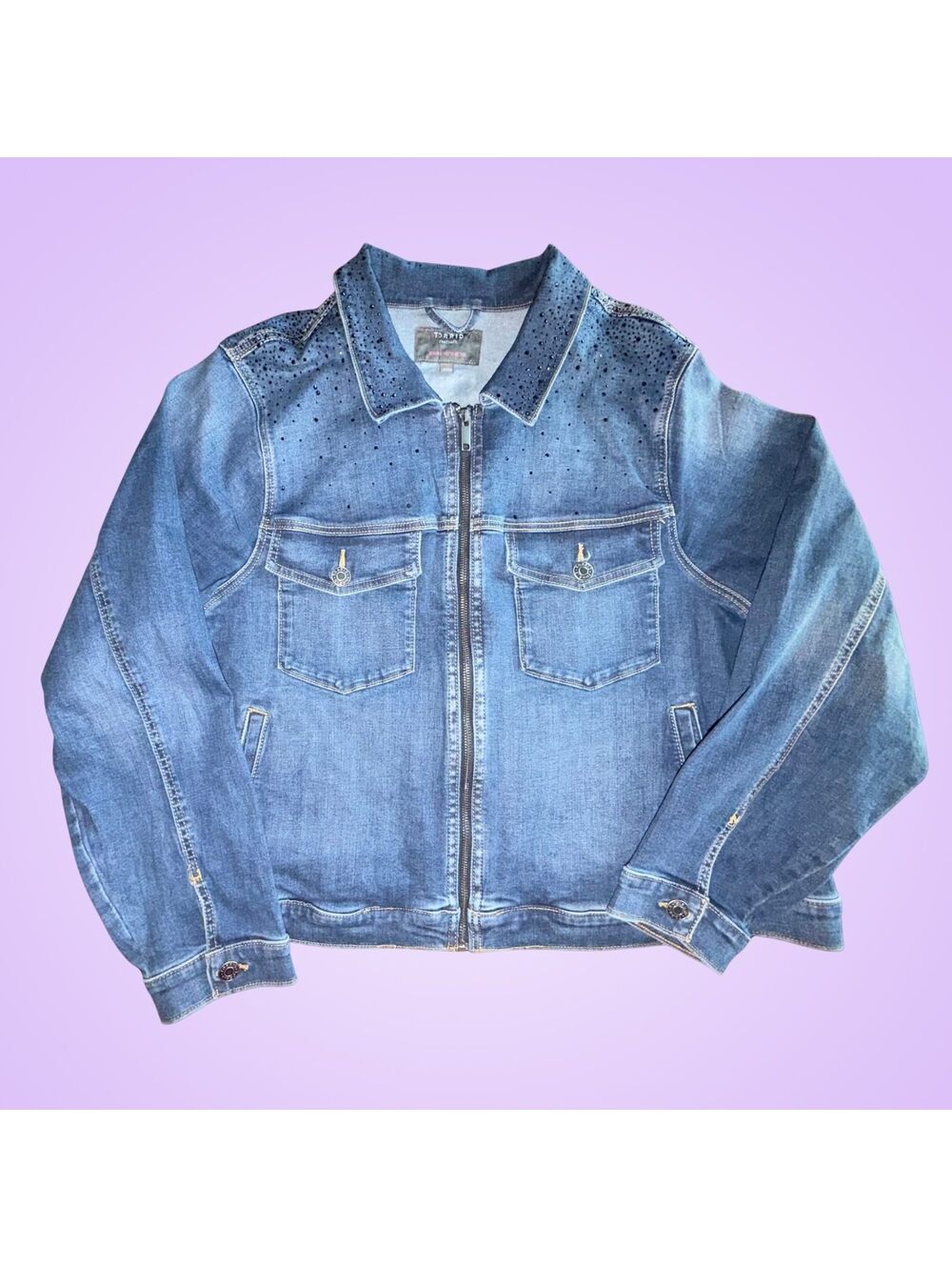 Women's Brand New 3X Torrid 3 Crystal Palace Rhinestone Zip Front Denim Jacket
